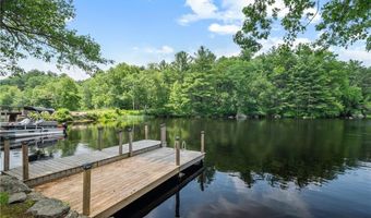 87 Jackson Schoolhouse Rd, Glocester, RI 02814