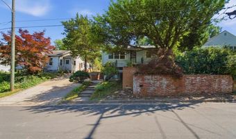 3141 CLAYBORNE Ave, Alexandria, VA 22306