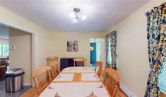 6 Forest Hill Dr, North Smithfield, RI 02896