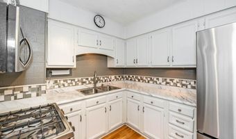 1001 42nd St, Des Moines, IA 50311