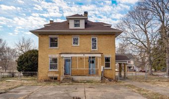 411 E Walker St, Ash Grove, MO 65604