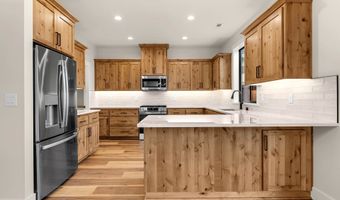 916 SE 35TH St, Battle Ground, WA 98604
