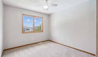 3211 SW 35th St, Ankeny, IA 50023