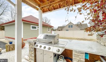 303 S BEDFORD St, Georgetown, DE 19947