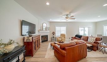 644 Silvermaple Dr, Ammon, ID 83401