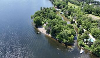 16 Macomber Pt, Alburgh, VT 05440