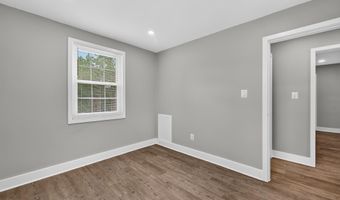 2026 N VERMONT St 301, Arlington, VA 22207