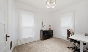 121 Dallas St, Adrian, MI 49221