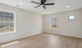 1992 RETTA GILLIAM Ct SE, Washington, DC 20020