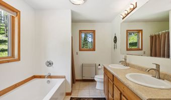 82 White Mountain Ln, Alberton, MT 59820