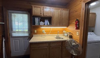 2463 State Highway Dd, Ava, MO 65608