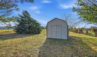 8820 Johns Rd, Alvarado, TX 76009