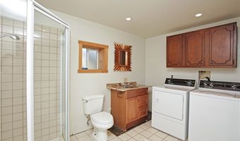 17825 Bear Valley Ln, Escondido, CA 92027