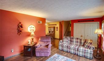 5328 Seminary Rd, Alton, IL 62002