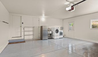 7362 Oakmont Dr, Santa Rosa, CA 95409