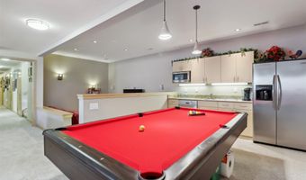 1201 Oakwood Dr, Polk City, IA 50226