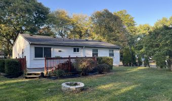 7 Metroview Ct, Ann Arbor, MI 48108
