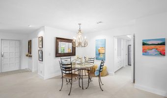 481 Forestview Dr, Atlantis, FL 33462