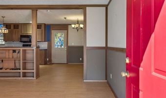 89 Poplar Dr, Beech Grove, TN 37018