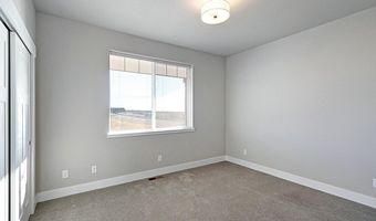 5108 TOPAZ Dr, Cheyenne, WY 82009