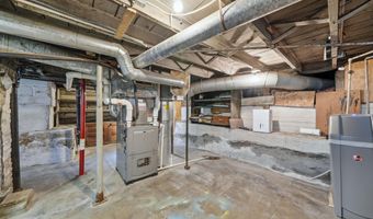 325 W 5th St, Auburn, IN 46706