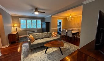 820 S WASHINGTON St 226, Alexandria, VA 22314