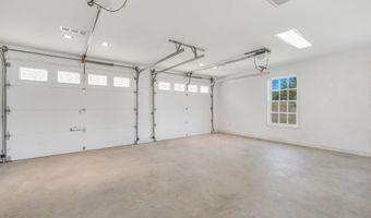 330 Country Kitchen Rd, Barnesville, GA 30204