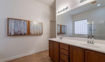 266 W BLUE LAGOON Dr, Casa Grande, AZ 85122
