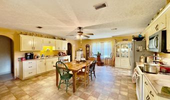 248 Ball Park Rd, Alford, FL 32420