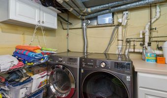 11 Probasco Dr, Allentown, NJ 08501