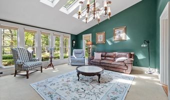 202 Paine St, Bellingham, MA 02019