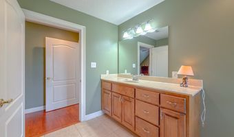 501 River Oaks Dr, Bainbridge, GA 39817