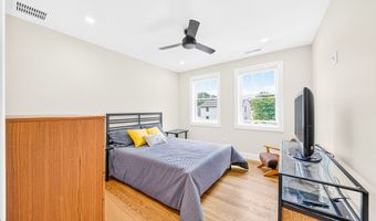 2 Sequoia St, Billerica, MA 01821
