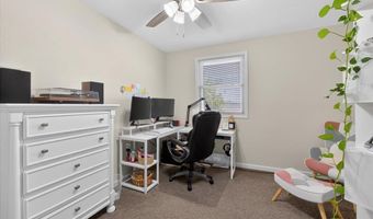 1707 Muny Vista Dr, Alton, IL 62002