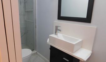 38 Padanaram Ave 1, Danbury, CT 06811