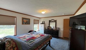 392 7th St, Allouez, MI 49805