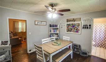 2623 Powhattan St, Alton, IL 62002
