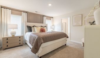 5474 CYPRESS Cir, College Park, GA 30349