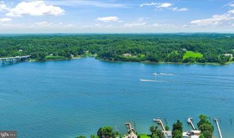 215 WARDOUR Dr, Annapolis, MD 21401