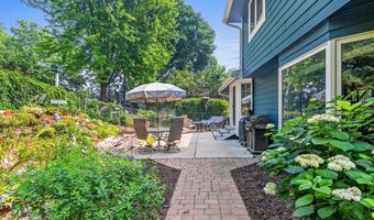 13423 Dominica Way, Apple Valley, MN 55124