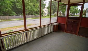 136 Oak Grove Ave, Brattleboro, VT 05301