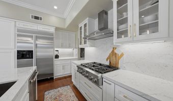 9767 Deer Trail Dr, San Diego, CA 92127