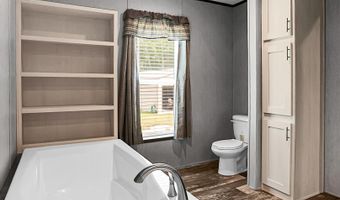 317 Pooshee Plantation Way, Bonneau, SC 29431