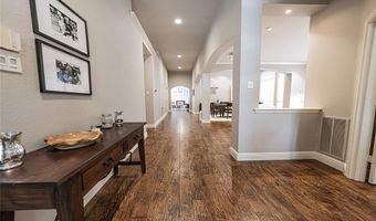 3792 Waterside Ct, Addison, TX 75001