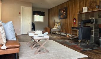 22 Colorado St, Coventry, RI 02816