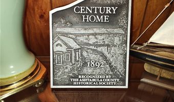1420 Bridge St, Ashtabula, OH 44004