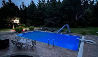 3405 Pawnee Dr SE, Alexandria, MN 56308