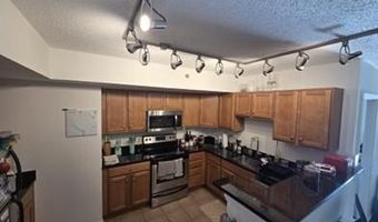 1001 N VERMONT St 603, Arlington, VA 22201
