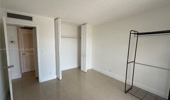 3475 N Country Club Dr 315, Aventura, FL 33180
