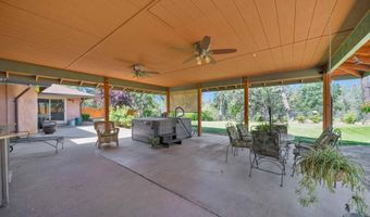 6710 Whispering Canyon Dr, Anderson, CA 96007